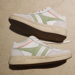 Gola Women's Sneakers in White, Green, and Pink